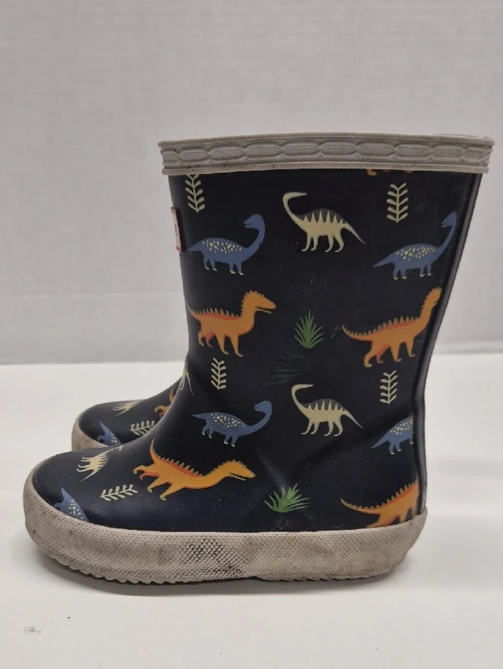 Hunter kids rain